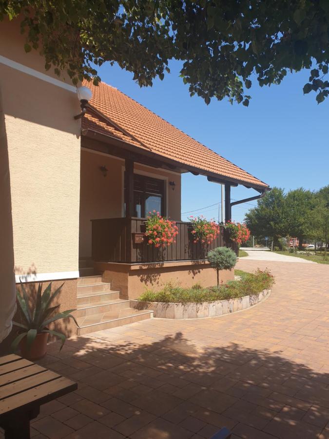Guest Accommodation Marko Kesić Grabovac  Zewnętrze zdjęcie